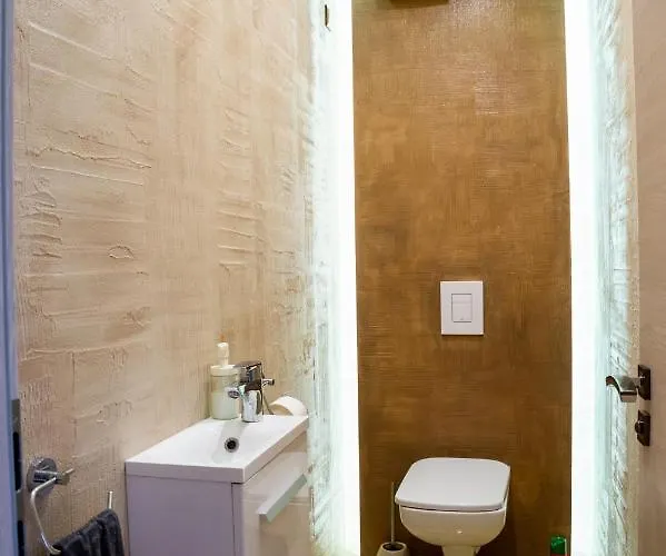 Dream 2 With Free Parking Apartment